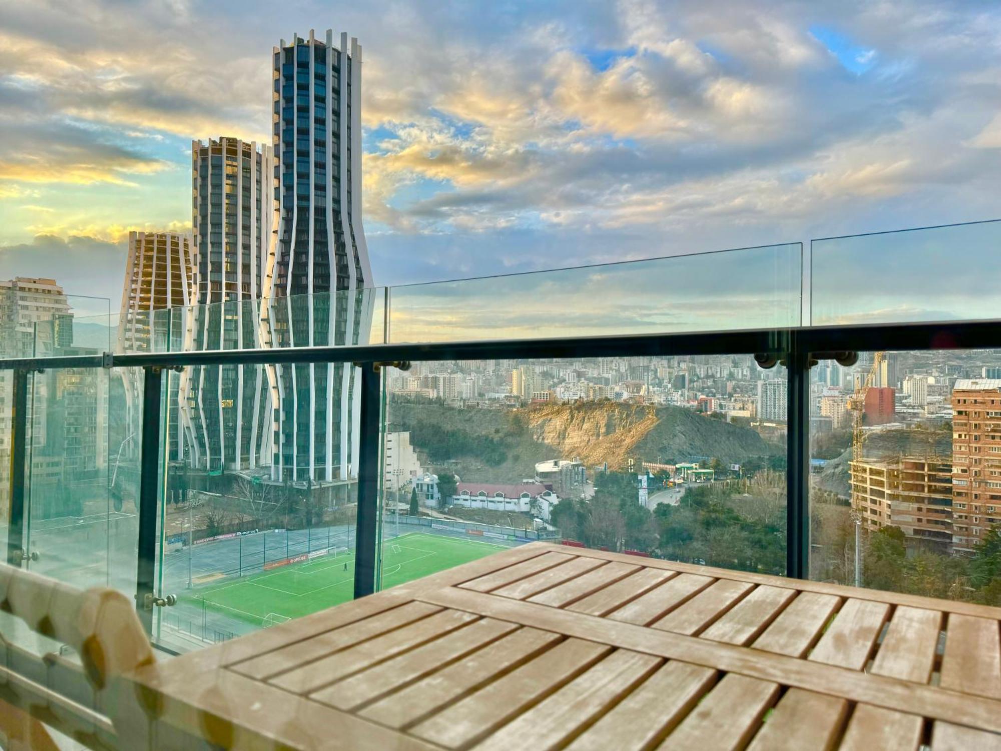 Full Comfort Apartment At Chavchavadze 트빌리시 외부 사진