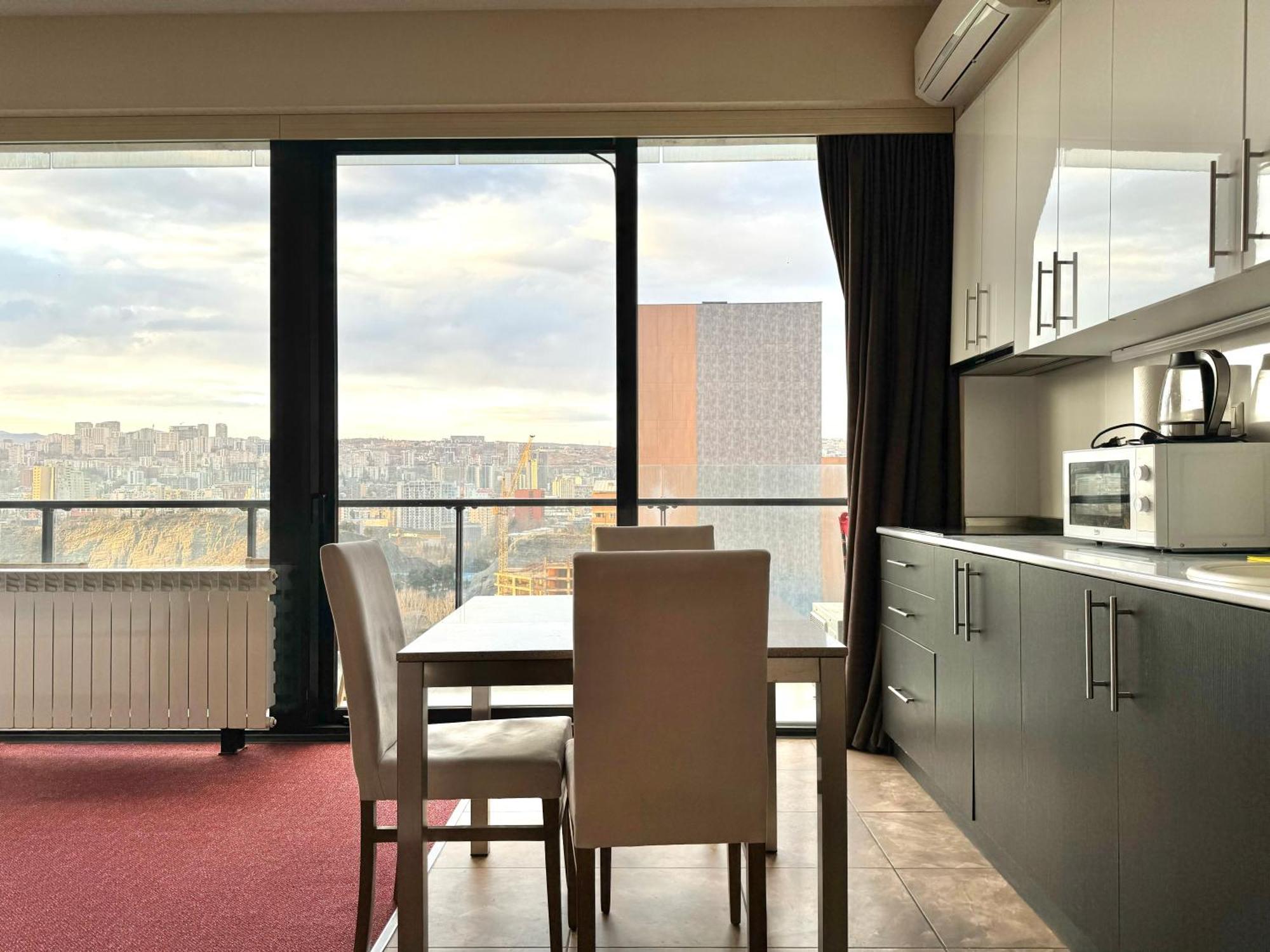 Full Comfort Apartment At Chavchavadze 트빌리시 외부 사진