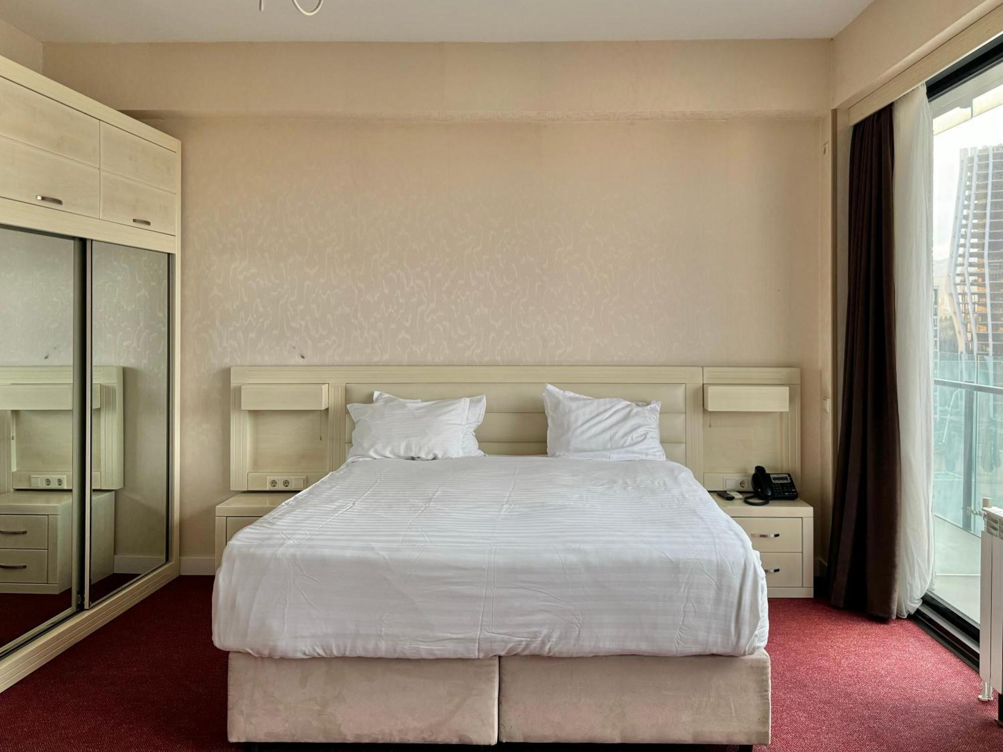 Full Comfort Apartment At Chavchavadze 트빌리시 외부 사진
