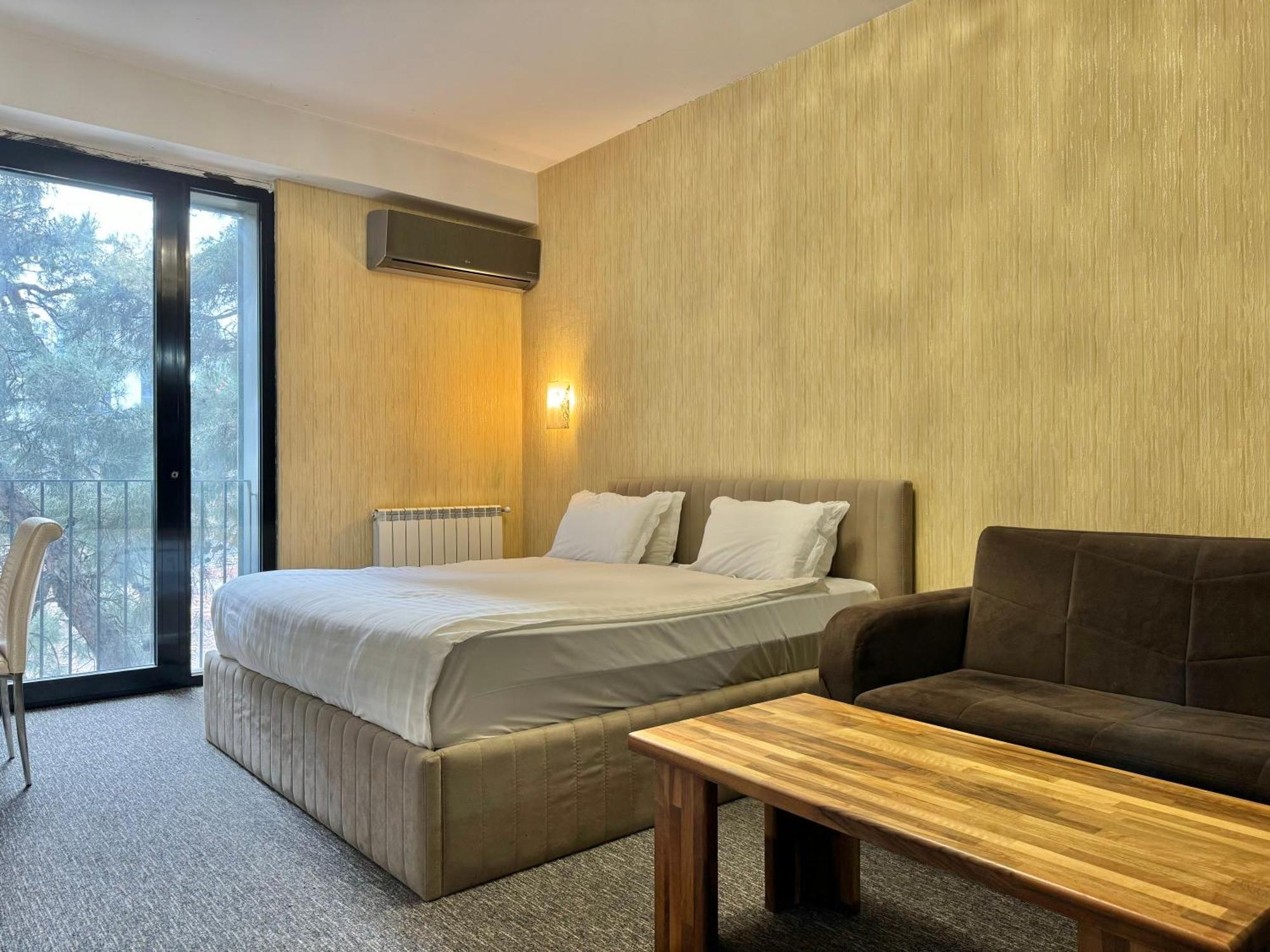 Full Comfort Apartment At Chavchavadze 트빌리시 외부 사진