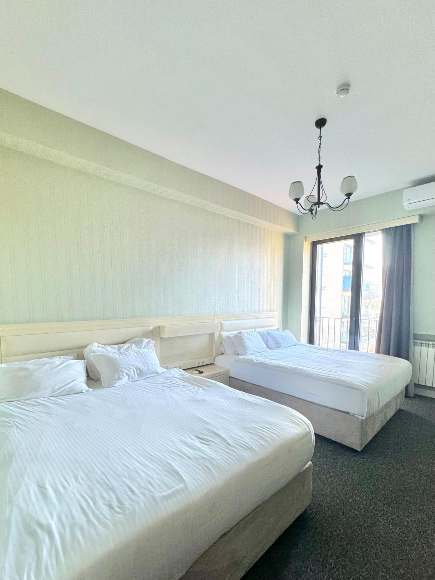 Full Comfort Apartment At Chavchavadze 트빌리시 외부 사진